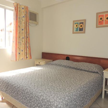דירות בומבינאס Residencial Kelly Cristina מראה חיצוני תמונה