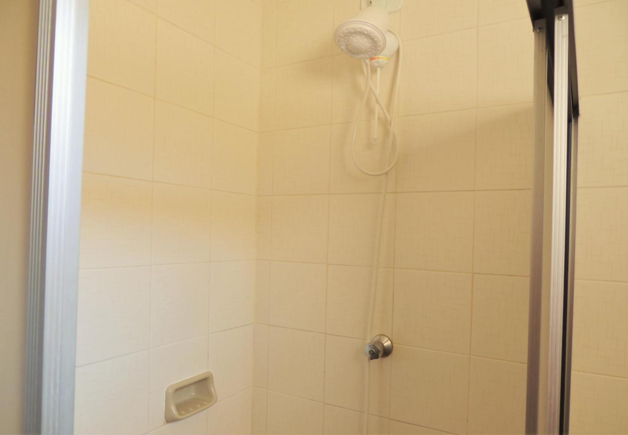 דירות בומבינאס Residencial Kelly Cristina מראה חיצוני תמונה