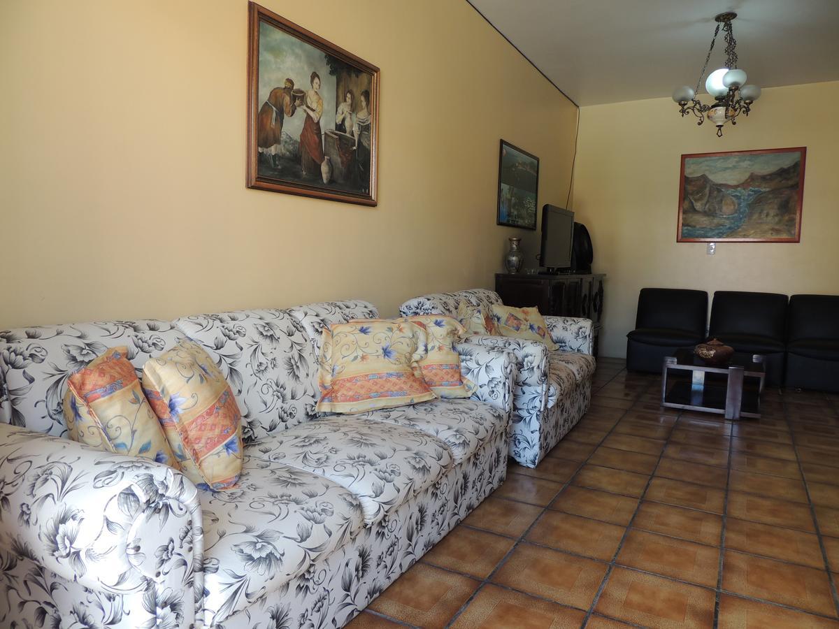 דירות בומבינאס Residencial Kelly Cristina מראה חיצוני תמונה