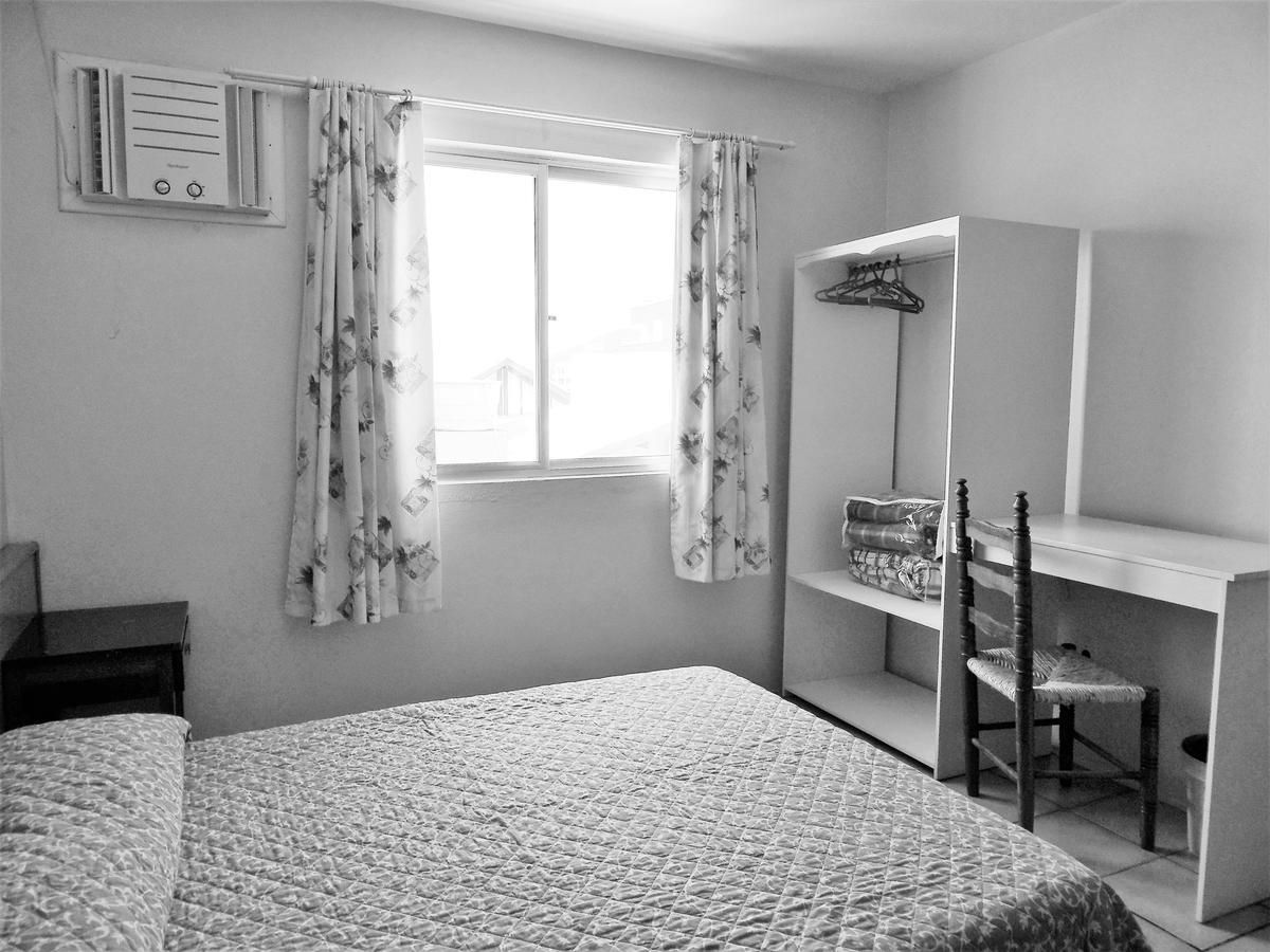 דירות בומבינאס Residencial Kelly Cristina מראה חיצוני תמונה