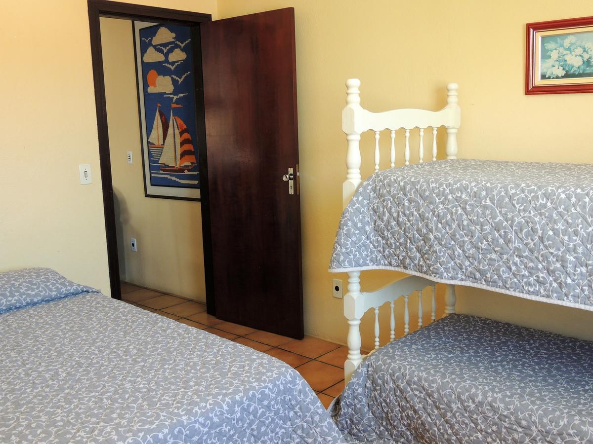 דירות בומבינאס Residencial Kelly Cristina מראה חיצוני תמונה