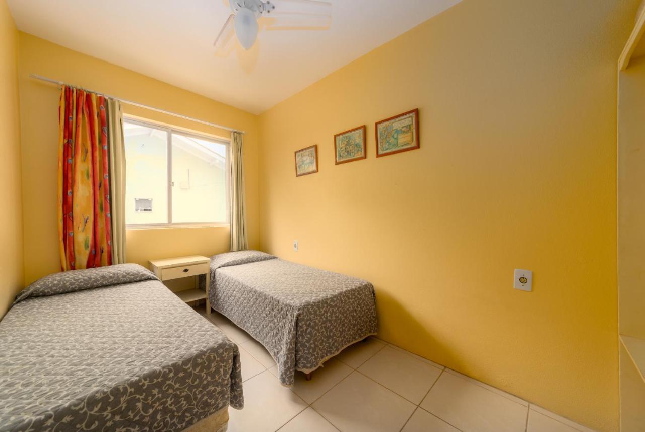 דירות בומבינאס Residencial Kelly Cristina מראה חיצוני תמונה